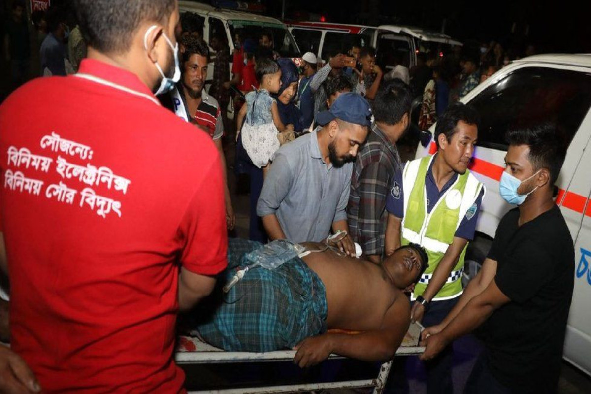 Sixteen killed, scores injured in Bangladesh container depot fire