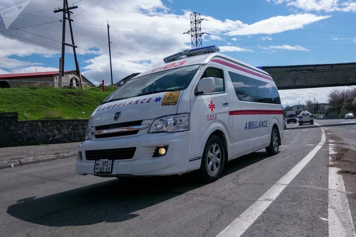 Rollover of truck carrying servicemen in Armenia injures 11