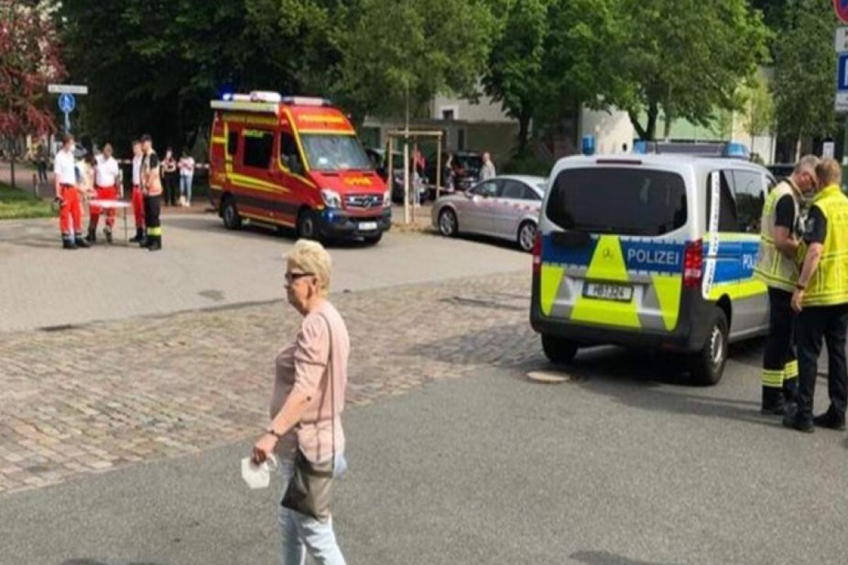 2 dead in supermarket shooting in Germany, police say