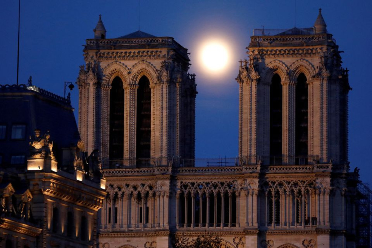 France to sign U.S.-led moon exploration agreement -sources