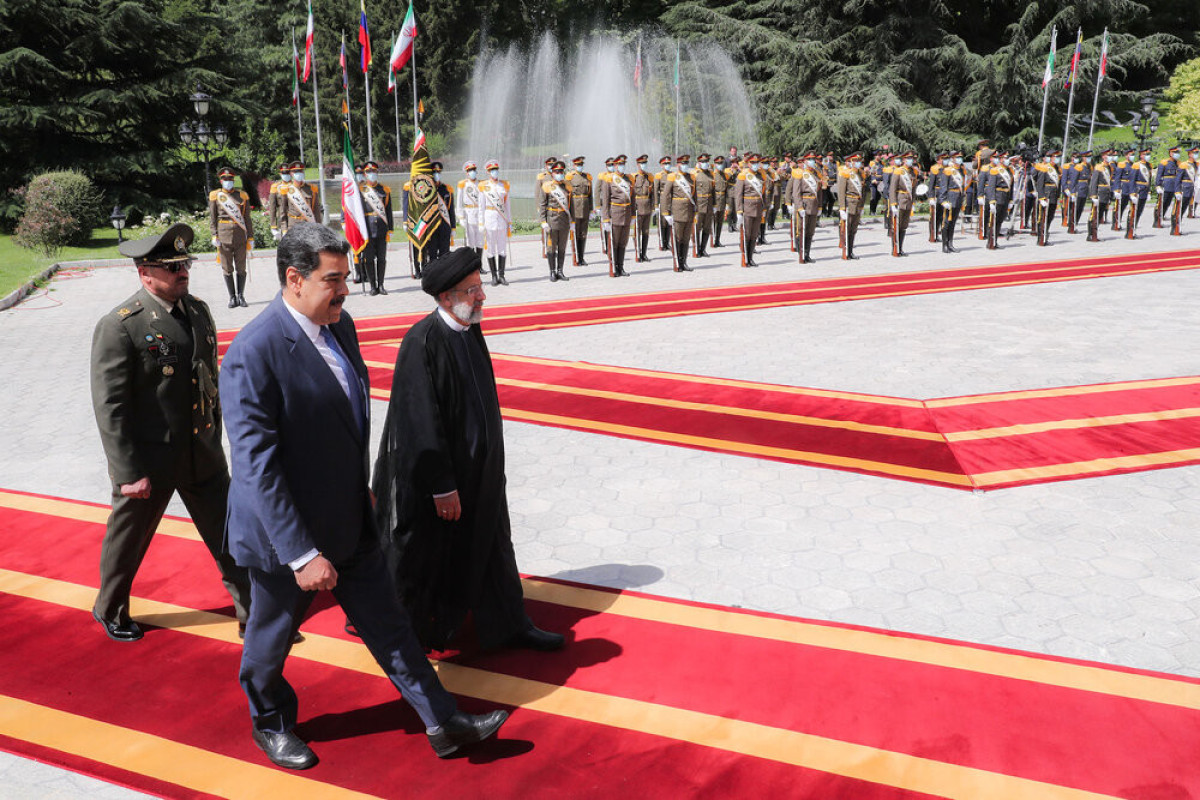 Iranian, Venezuelan presidents sign 20-year document on cooperation