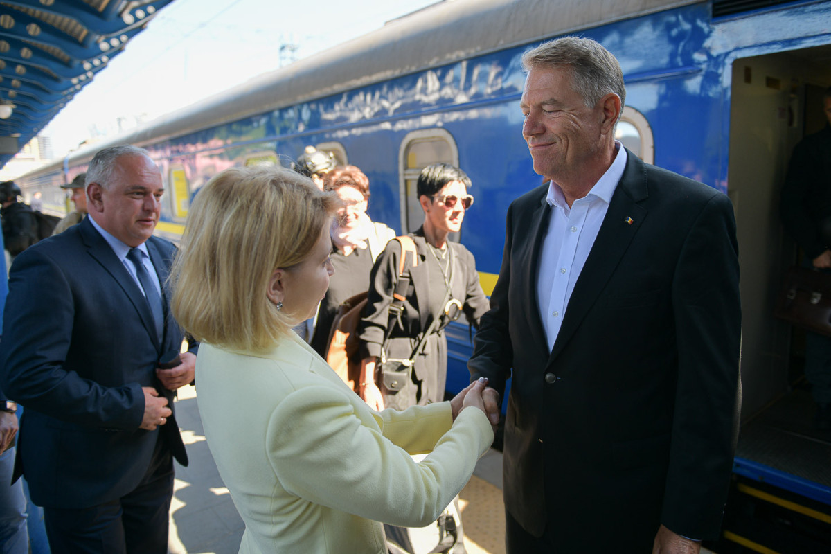 Romanian President visits Ukraine