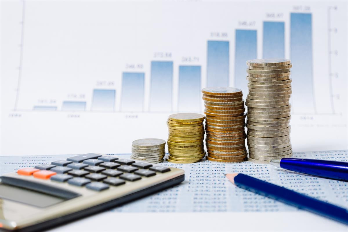 Azerbaijan's consolidated budget revenues increased by 32.4 percent and expenditures by 8 percent