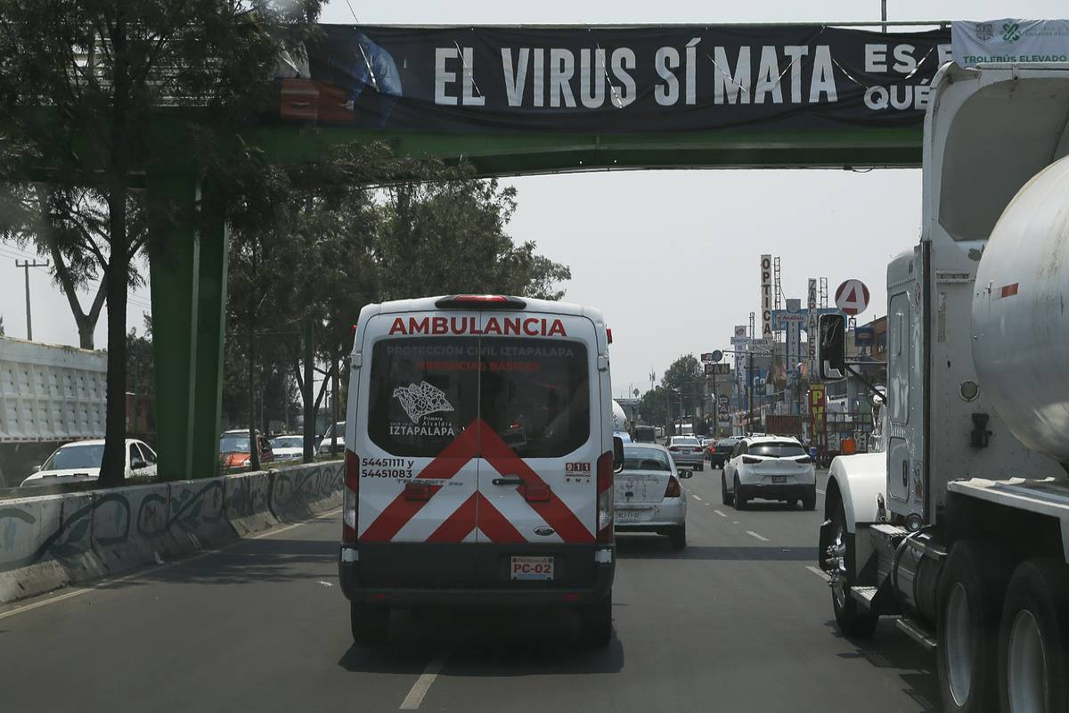 13 people died in Mexico in an accident with a minibus