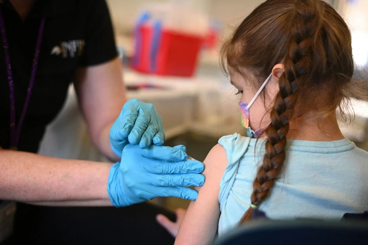 U.S. approves Covid vaccines for youngest kids