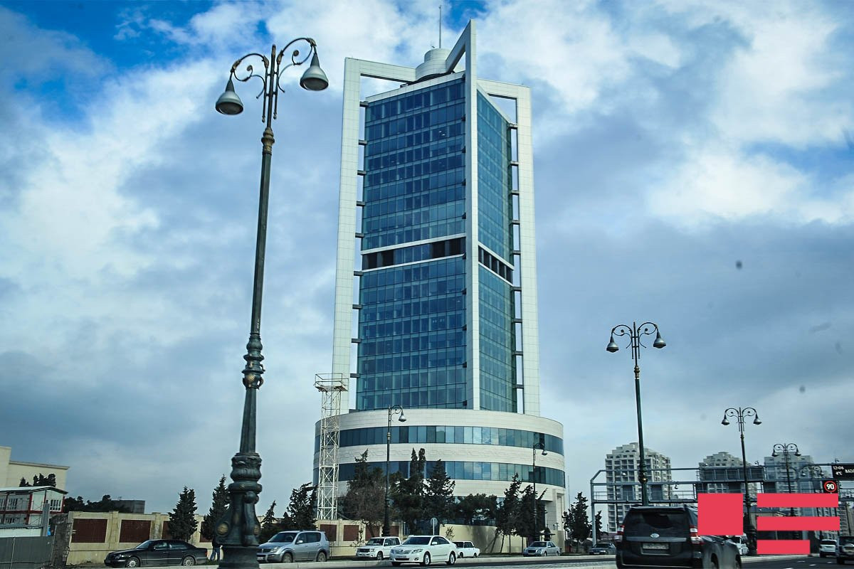 Transfers from Oil Fund to state budget are reduced by more than AZN 1 bln