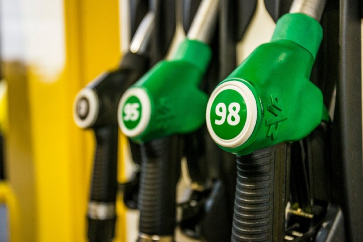 Azerbaijan sharply decreased import of AI-98 gasoline