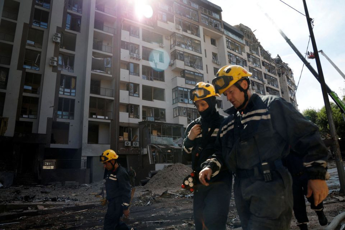 Russian artillery hits centre of Kyiv as world leaders gather in Europe-PHOTO 