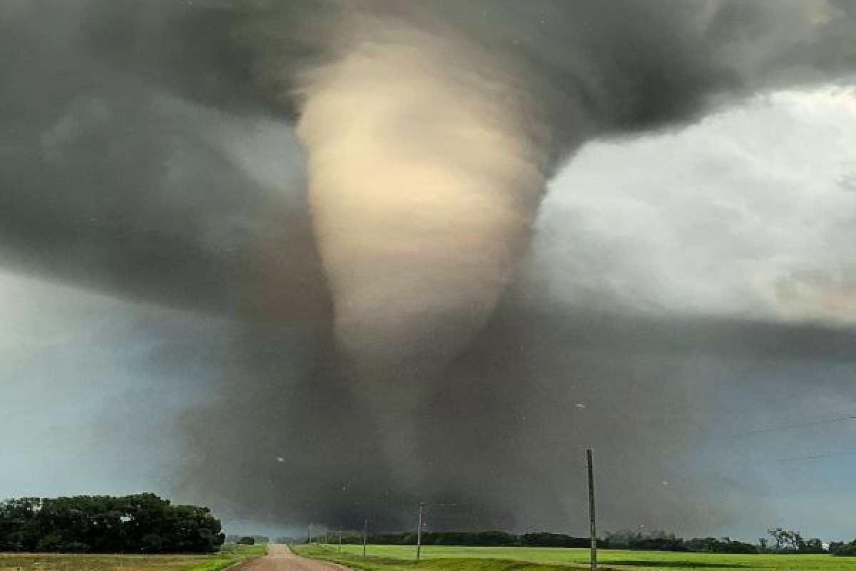 One killed and ten injured in rare Netherlands tornado