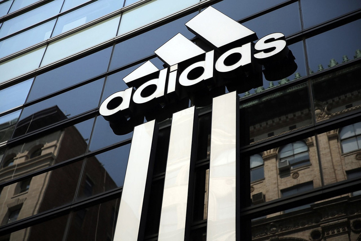 Adidas launches extra buyback after Reebok sale