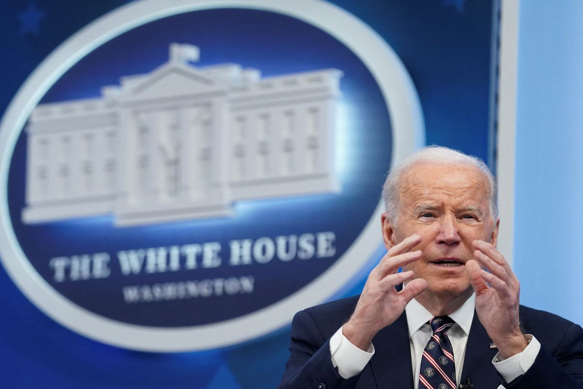 Biden says U.S. stands with the Ukrainian people, and Congress stands