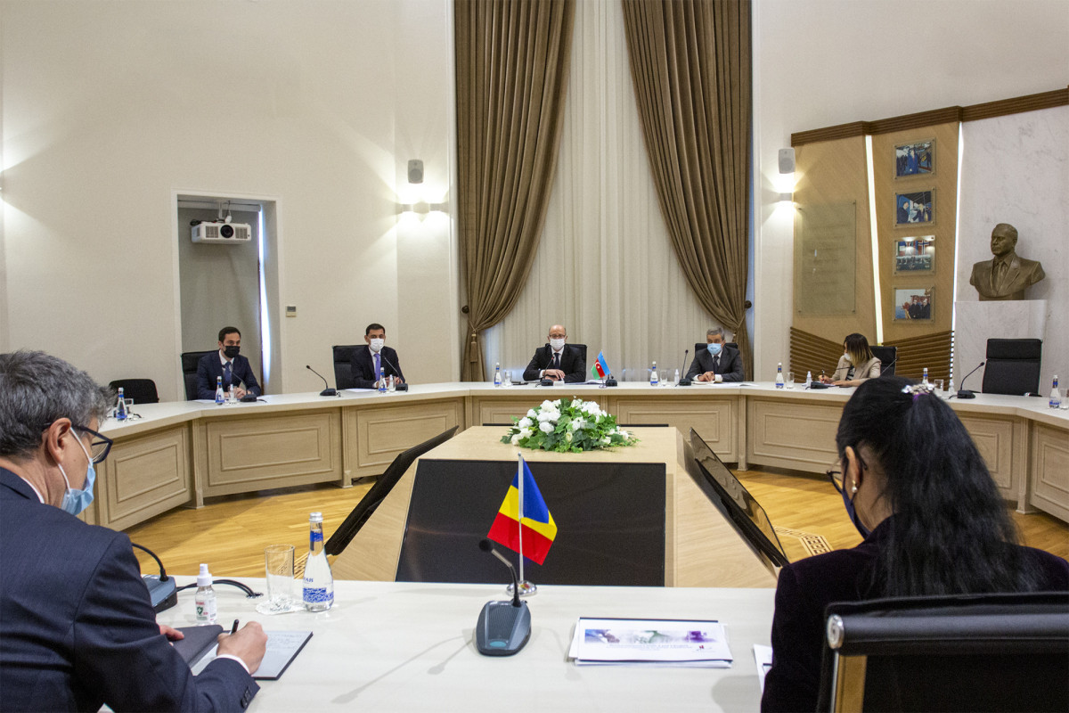 Azerbaijan may be a part of submarine fiber-optic cable to be laid to Romania