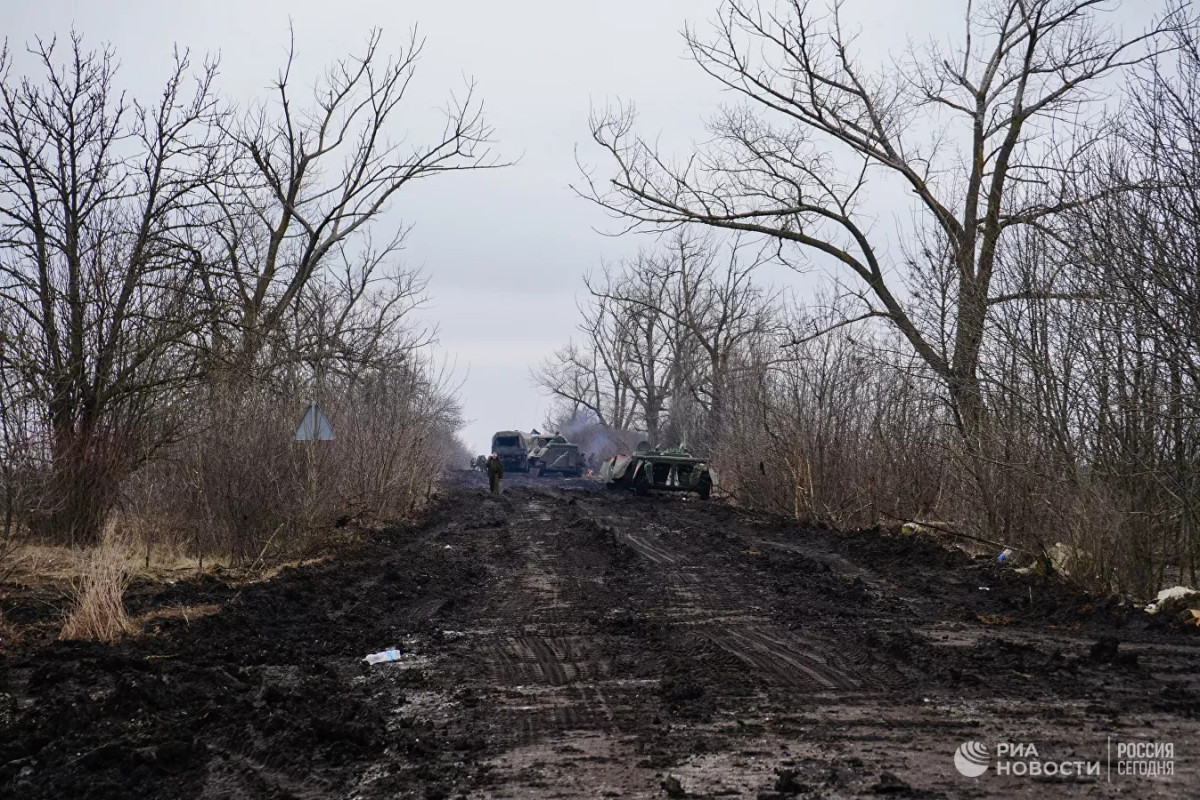Kyiv agrees to open humanitarian corridors --UPDATED 