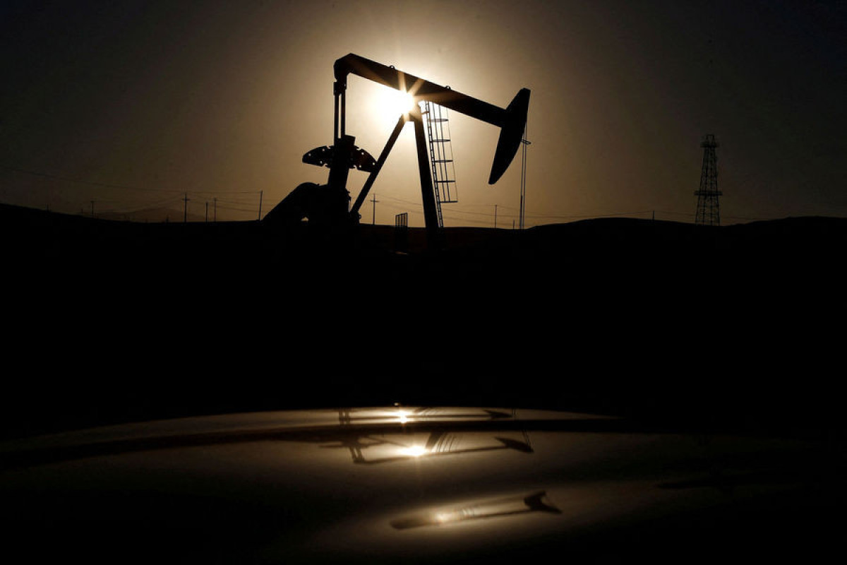Japan mulls ban on Russian oil with West