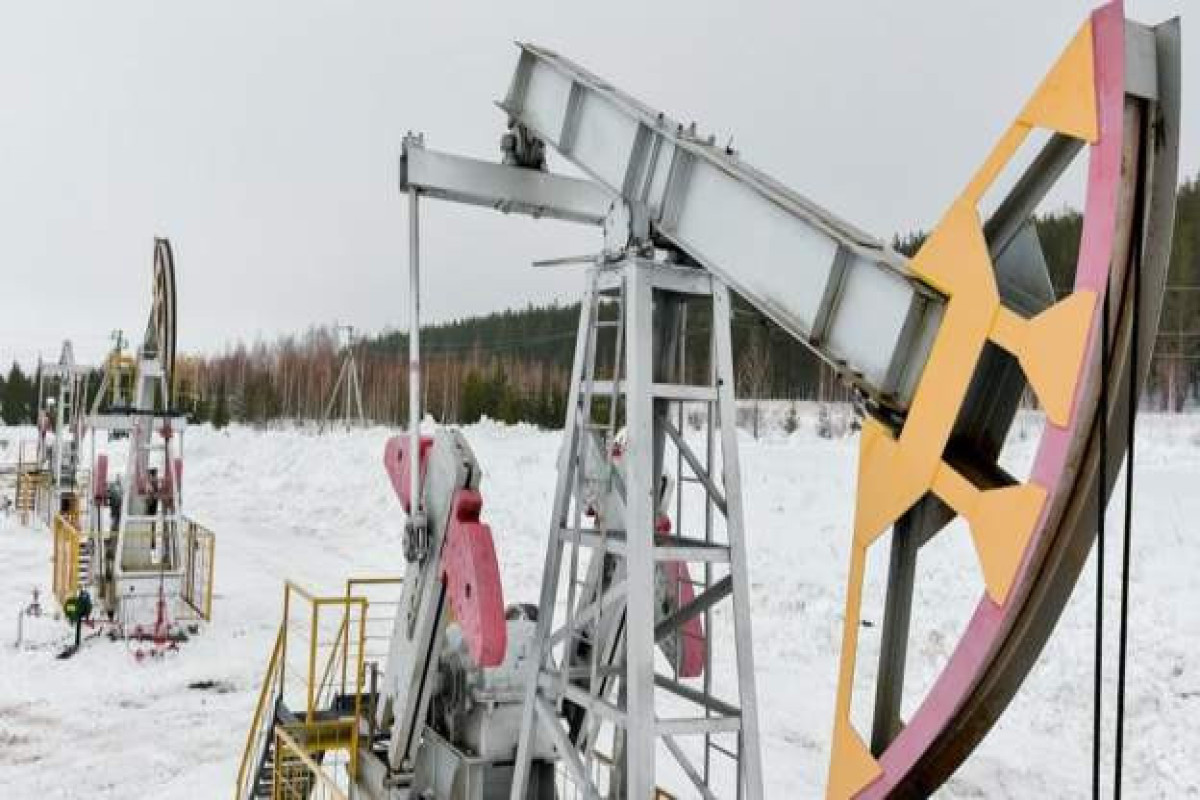 US announces ban on Russian oil