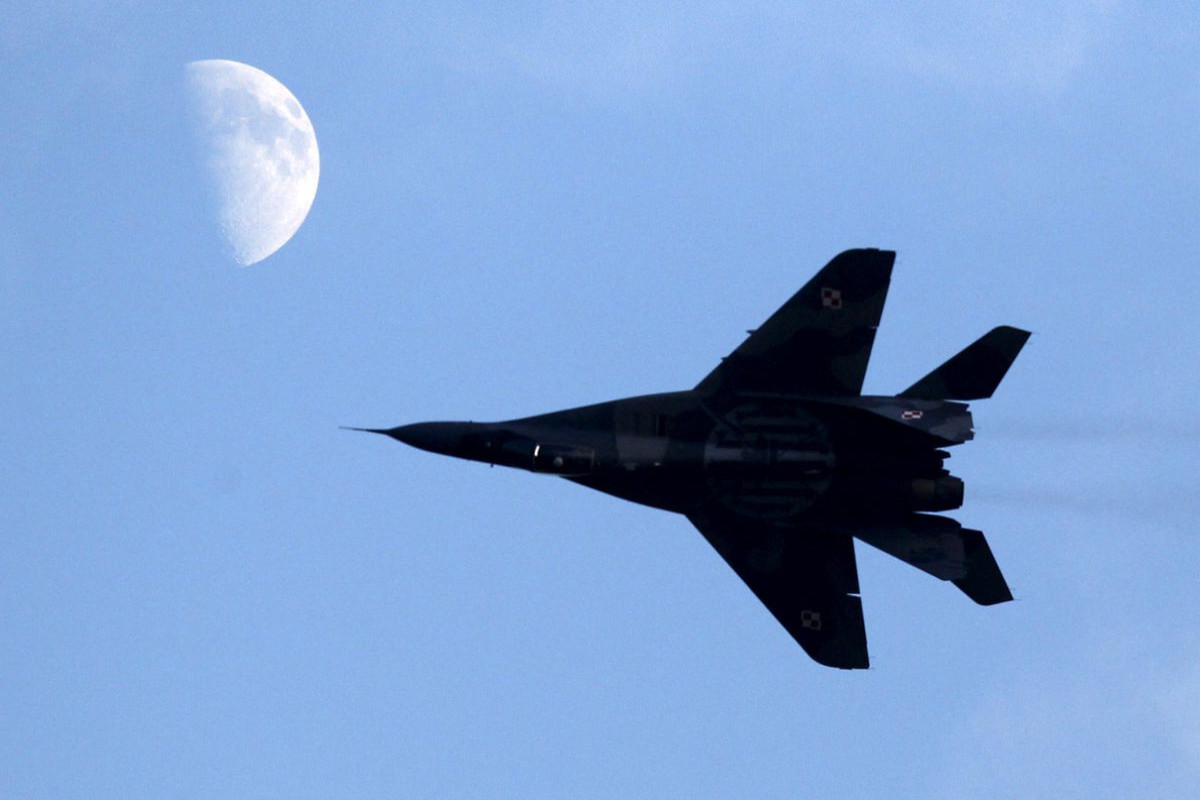 U.S. closes door on combat aircraft for Ukraine, citing 'high risk'