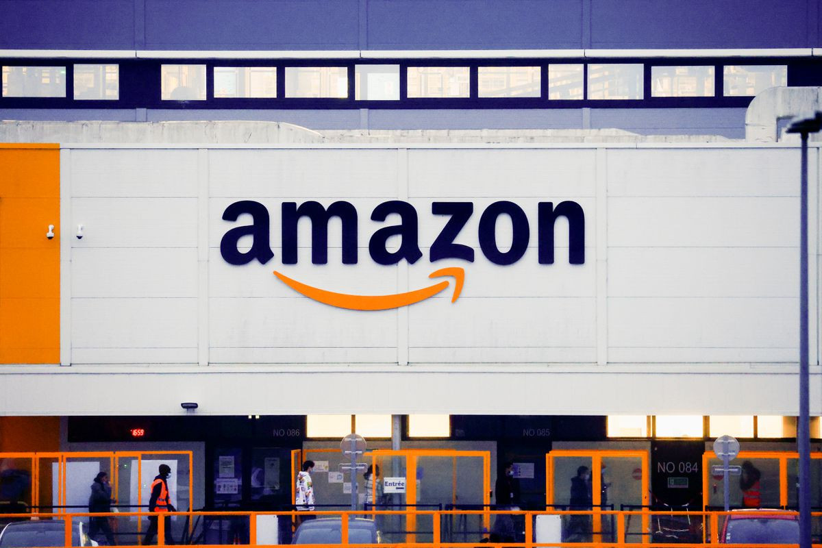 Amazon announces 20-for-1 stock split, $10 bln share buyback