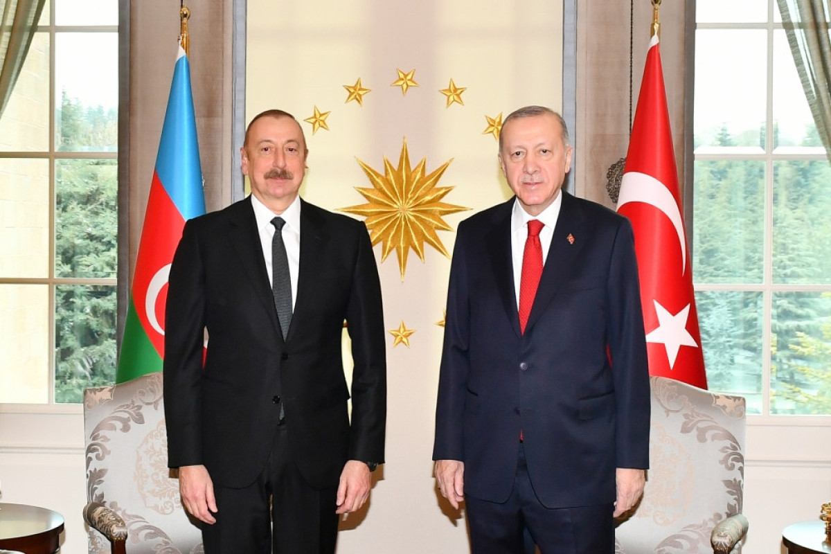  Azerbaijani President Ilham Aliyev and Turkish President Recep Tayyip Erdogan