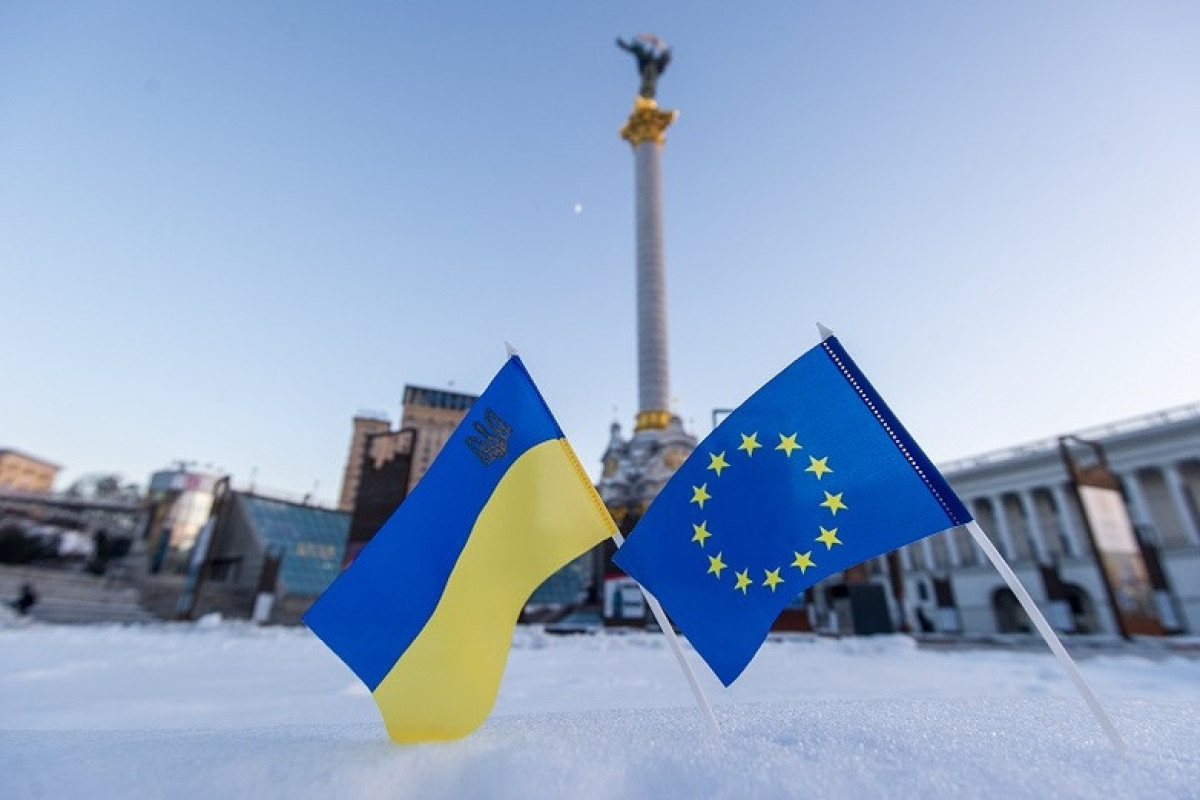EU leaders agree on Ukraine's candidate status, Lithuanian President says