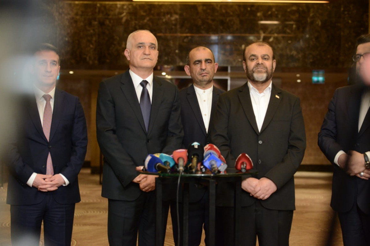 The number of border checkpoints between Azerbaijan and Iran will be increased