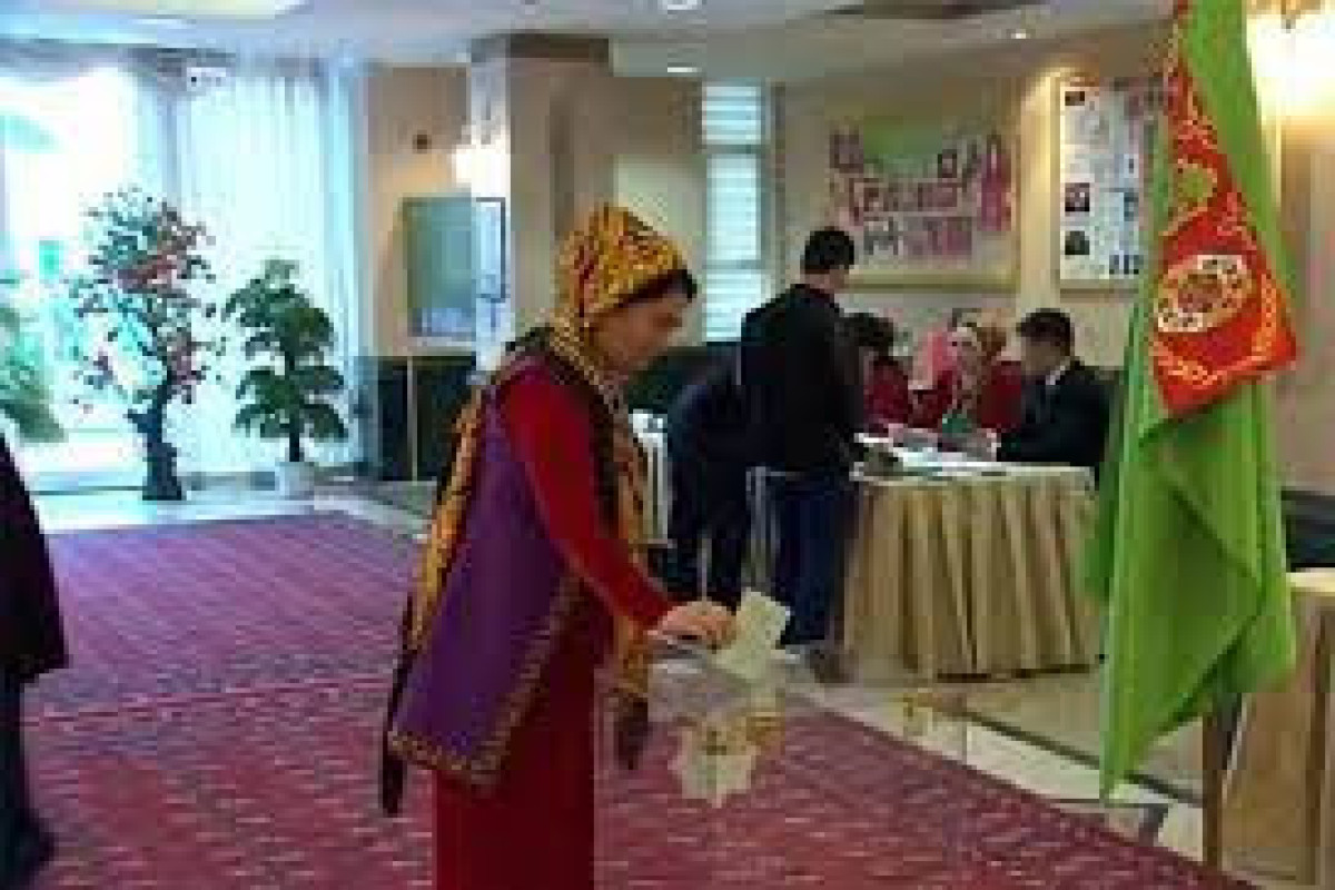 Early presidential polls kick off in Turkmenistan