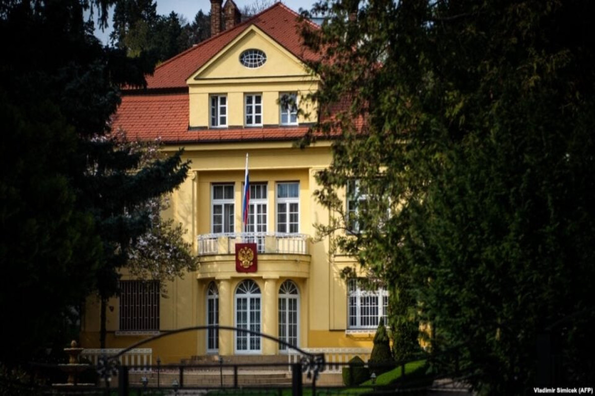 Slovakia expels 3 Russian embassy staff