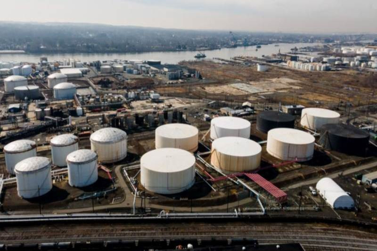 EIA: US crude inventories up by 4.3M barrels