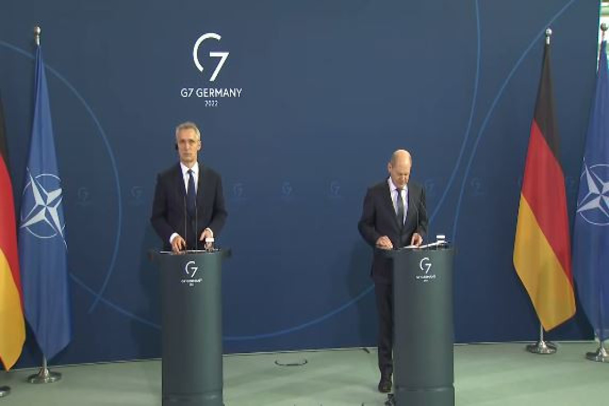 Jens Stoltenberg and Olaf Scholz