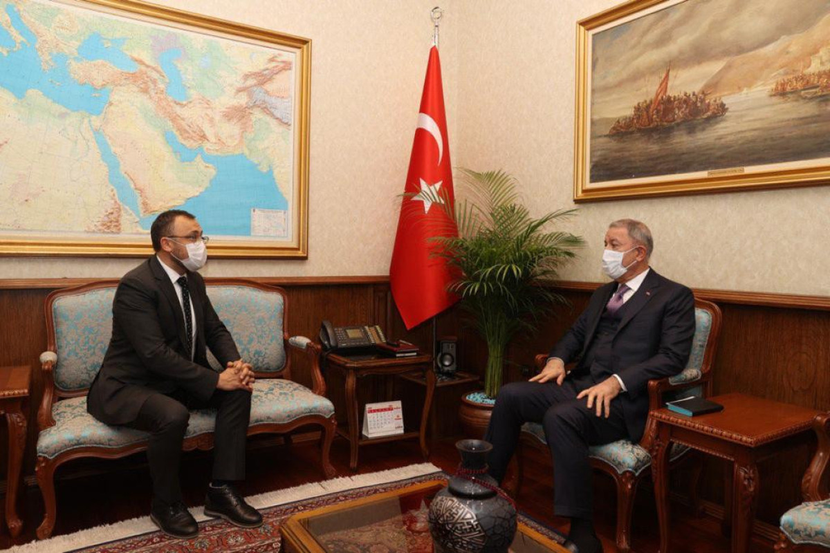 Vasyl Bodnar,  Hulusi Akar