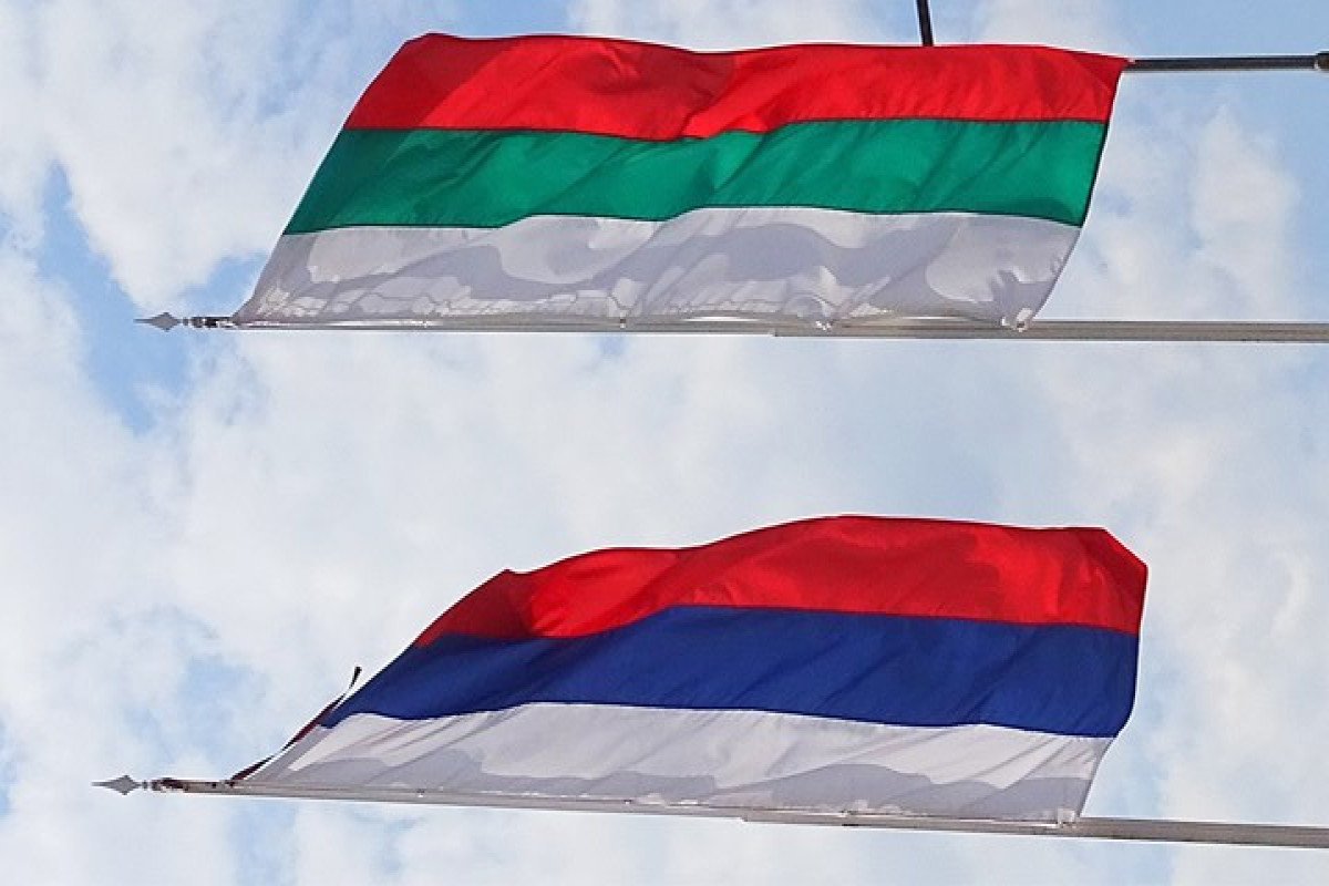 Bulgaria declares 10 Russian diplomats persona non grata