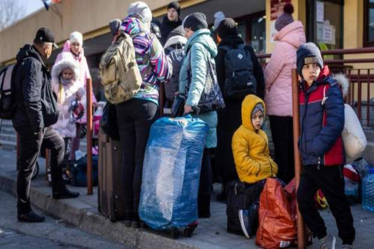 9,000 evacuated through humanitarian corridors on Friday, Ukraine says
