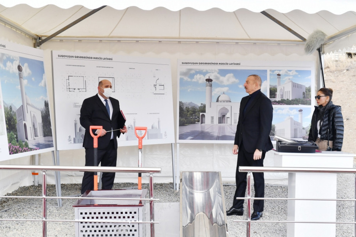 President Ilham Aliyev and First Lady Mehriban Aliyeva laid foundation stone for two-storey new mosque in Sugovushan