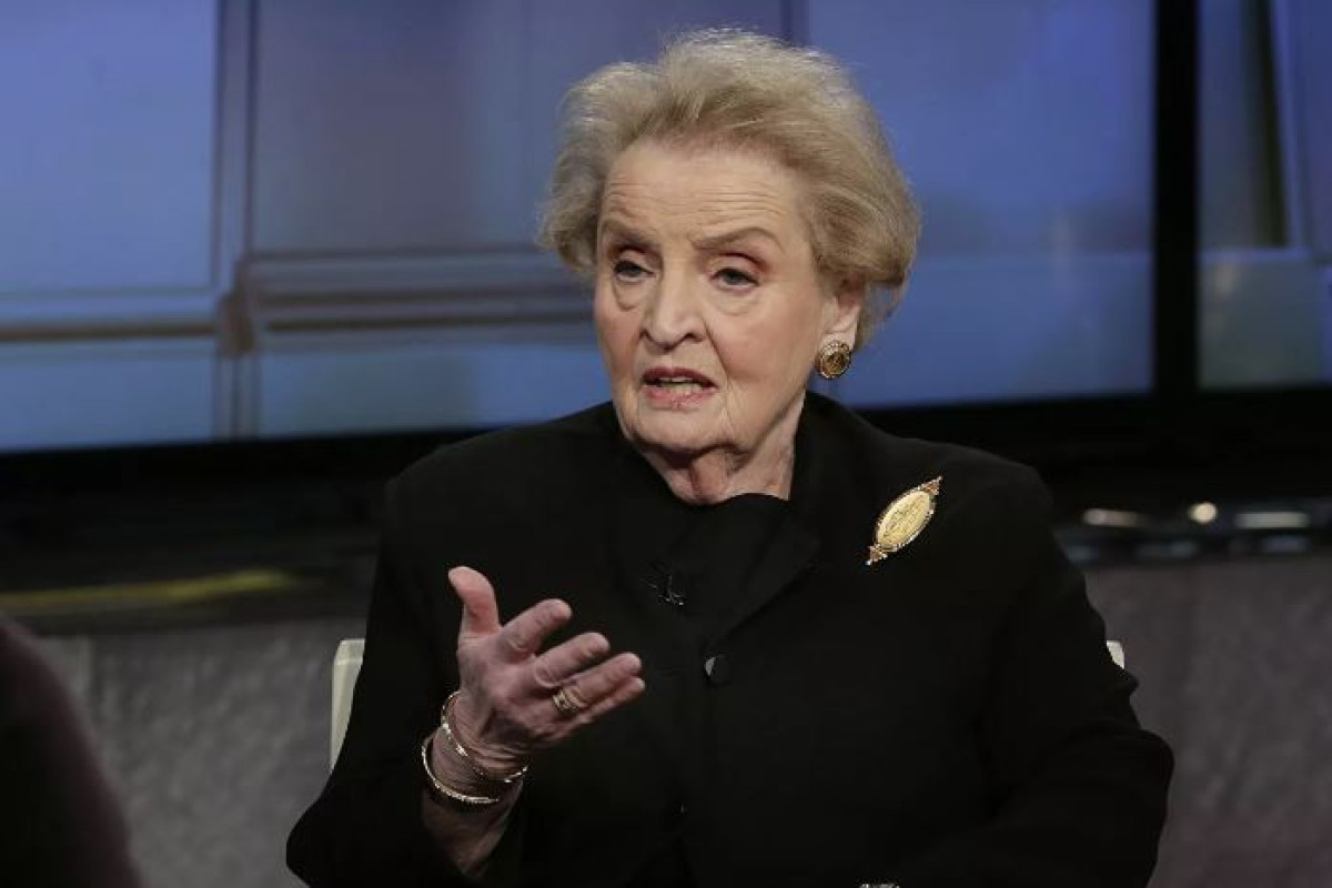 Madeleine Albright, first female US secretary of state, dies