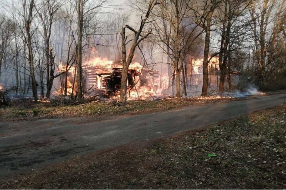 Fires localized in the isolation zone of the Chernobyl nuclear power plant