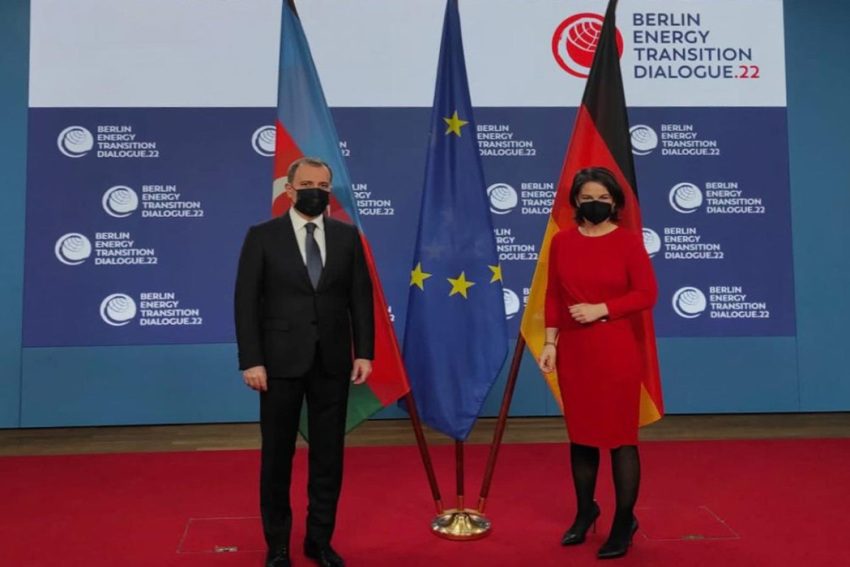 Jeyhun bayramov, Annalena Baerbock
