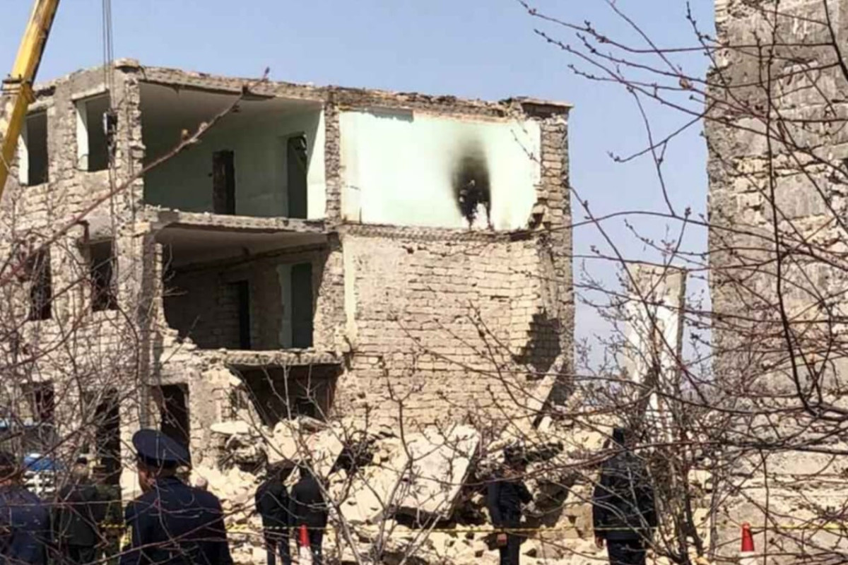 School collapsed in Nakhchivan, leaving dead and injured
