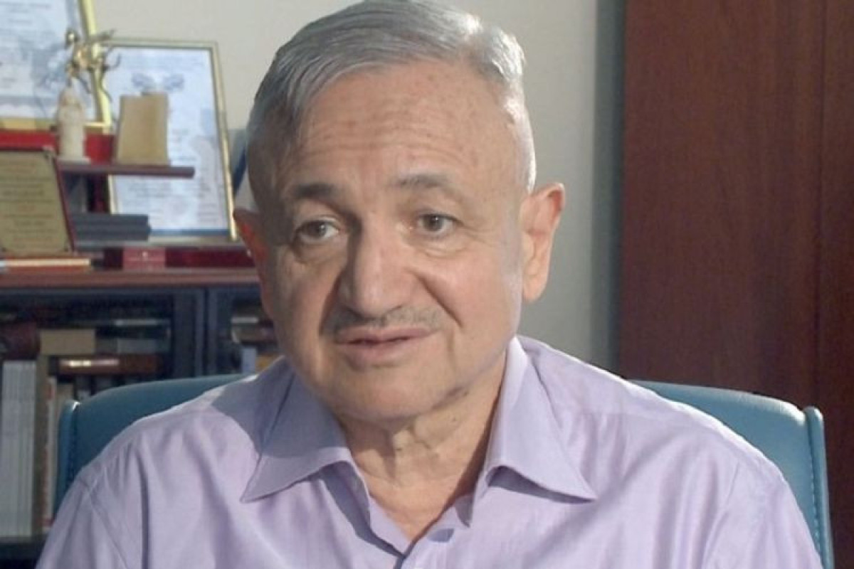 Vagif Mustafayev, People's Artist, film director