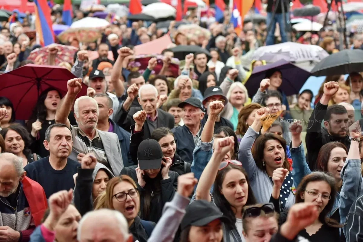 Armenian opposition resumed procession in Yerevan