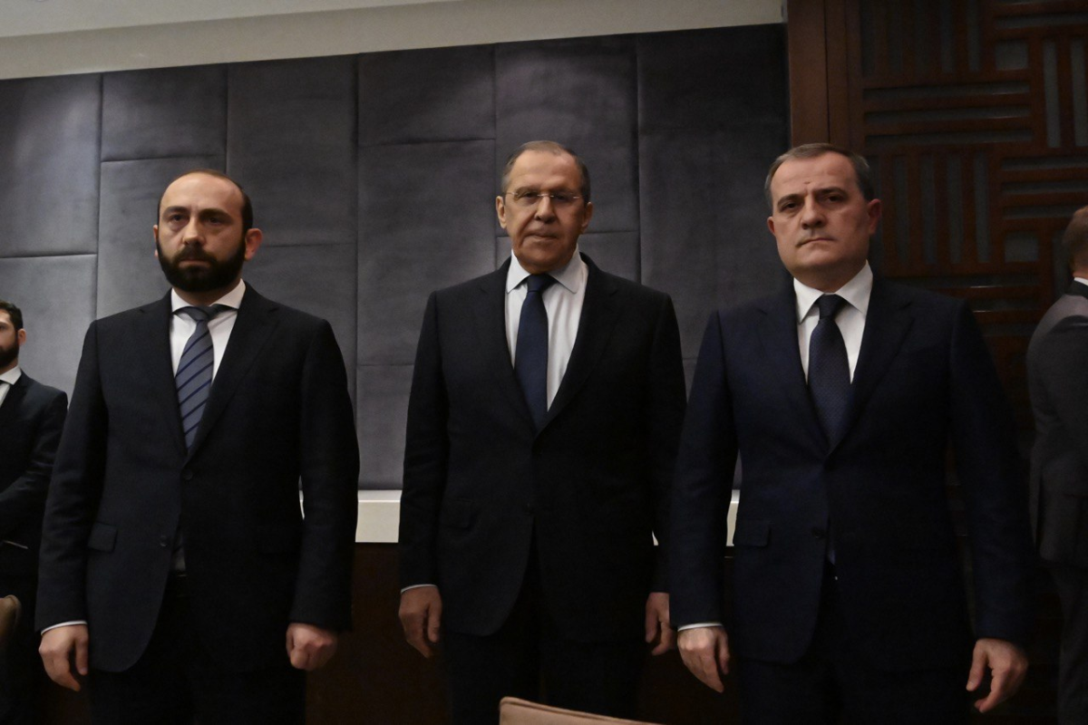 Meeting of Azerbaijani, Russian, Armenian FMs held in Dushanbe