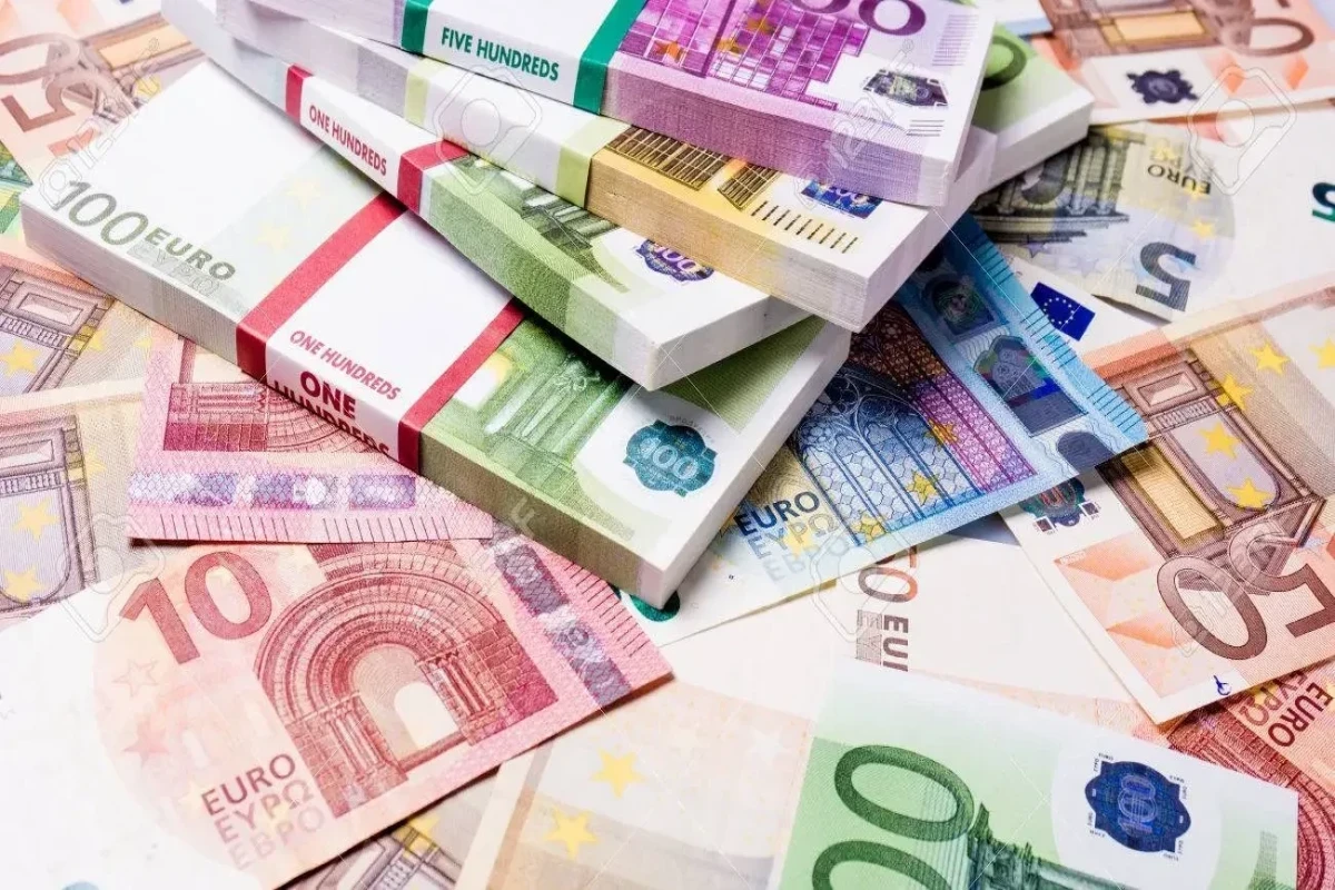 Croatia passes law paving way for euro currency introduction