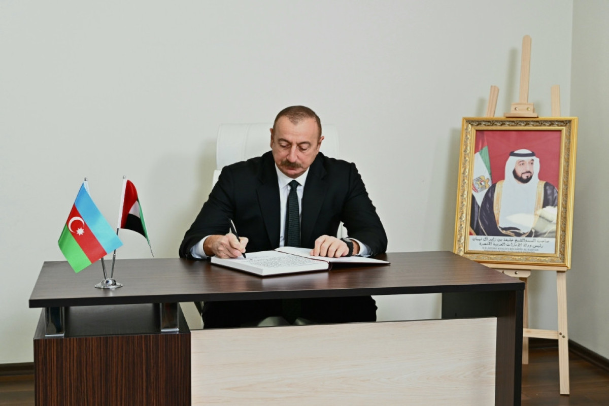 President Ilham Aliyev visited embassy of UAE in Baku, offered condolences over the death of President Sheikh Khalifa bin Zayed Al Nahyan