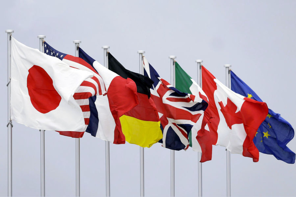 Ukraine urged  G7 to impose full oil and gas embargo against Russia
