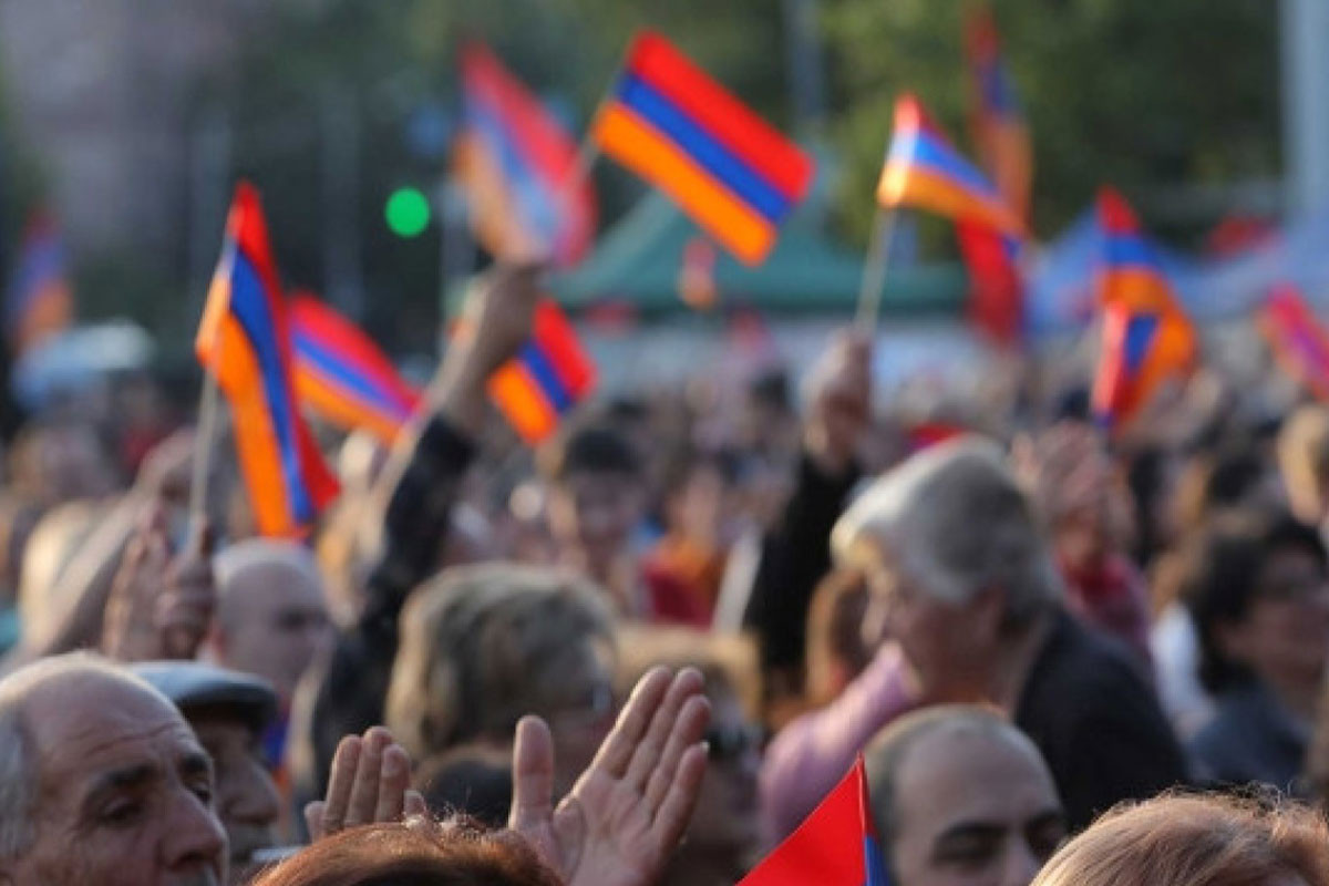 Protest rally reached Armenian PM's headquarter -UPDATED-1 