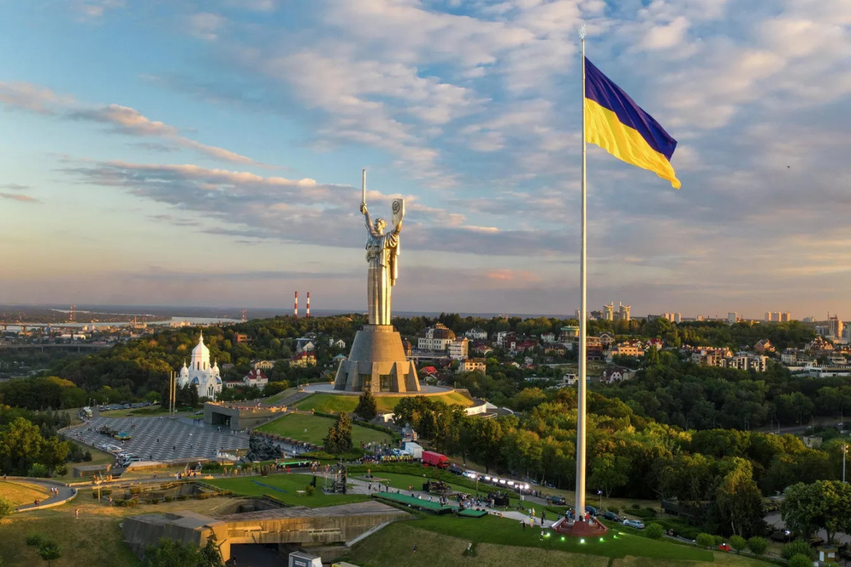 Zelensky's office: There are calls from the West to cede territory