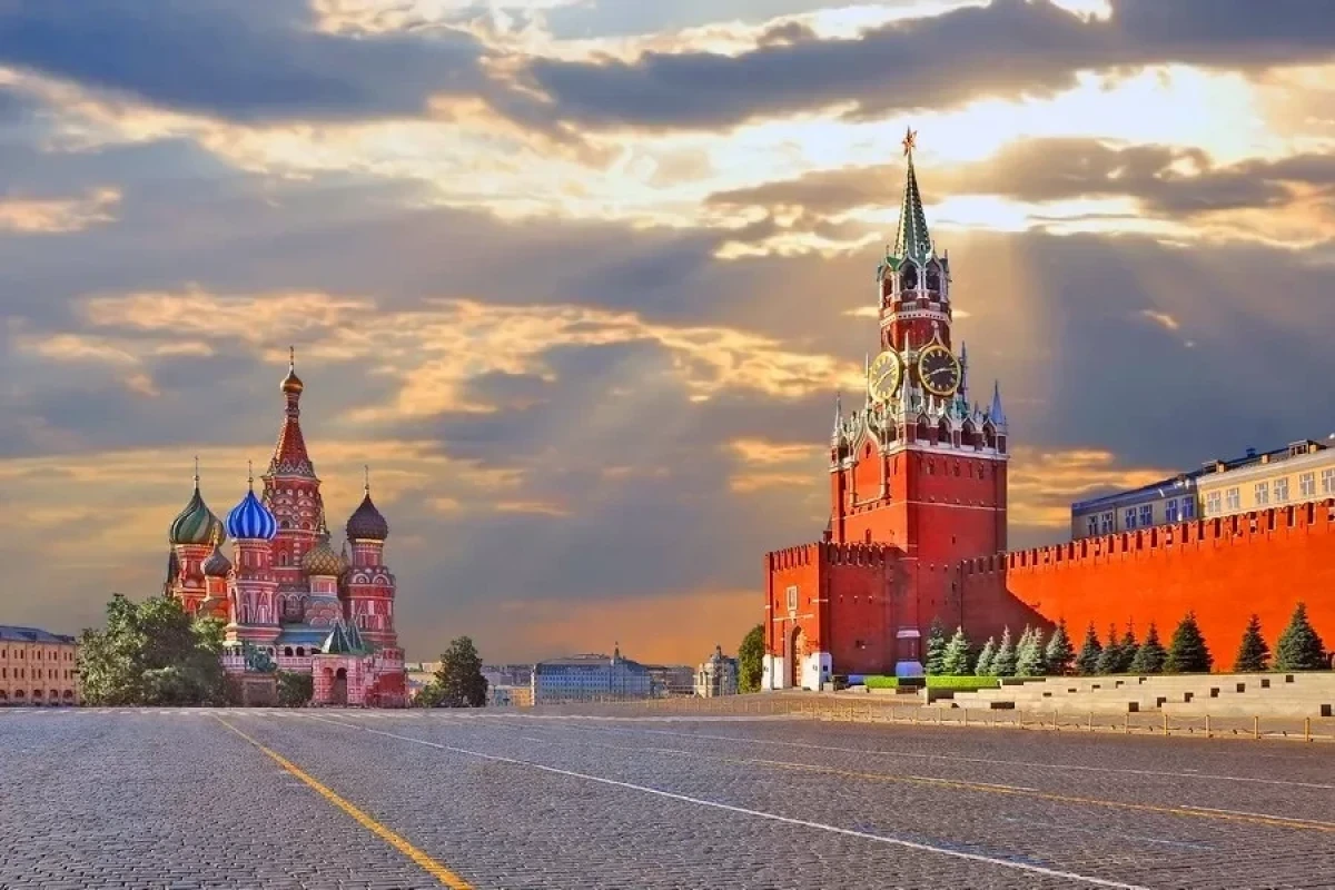 May 28-Independence Day celebrated in Moscow