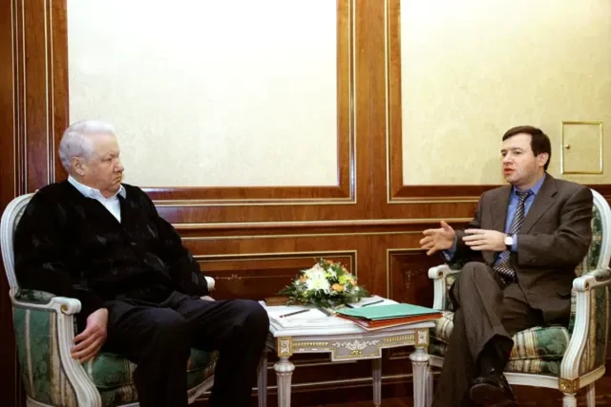 Former Russian President Boris Yeltsin and  Valentin Yumashev