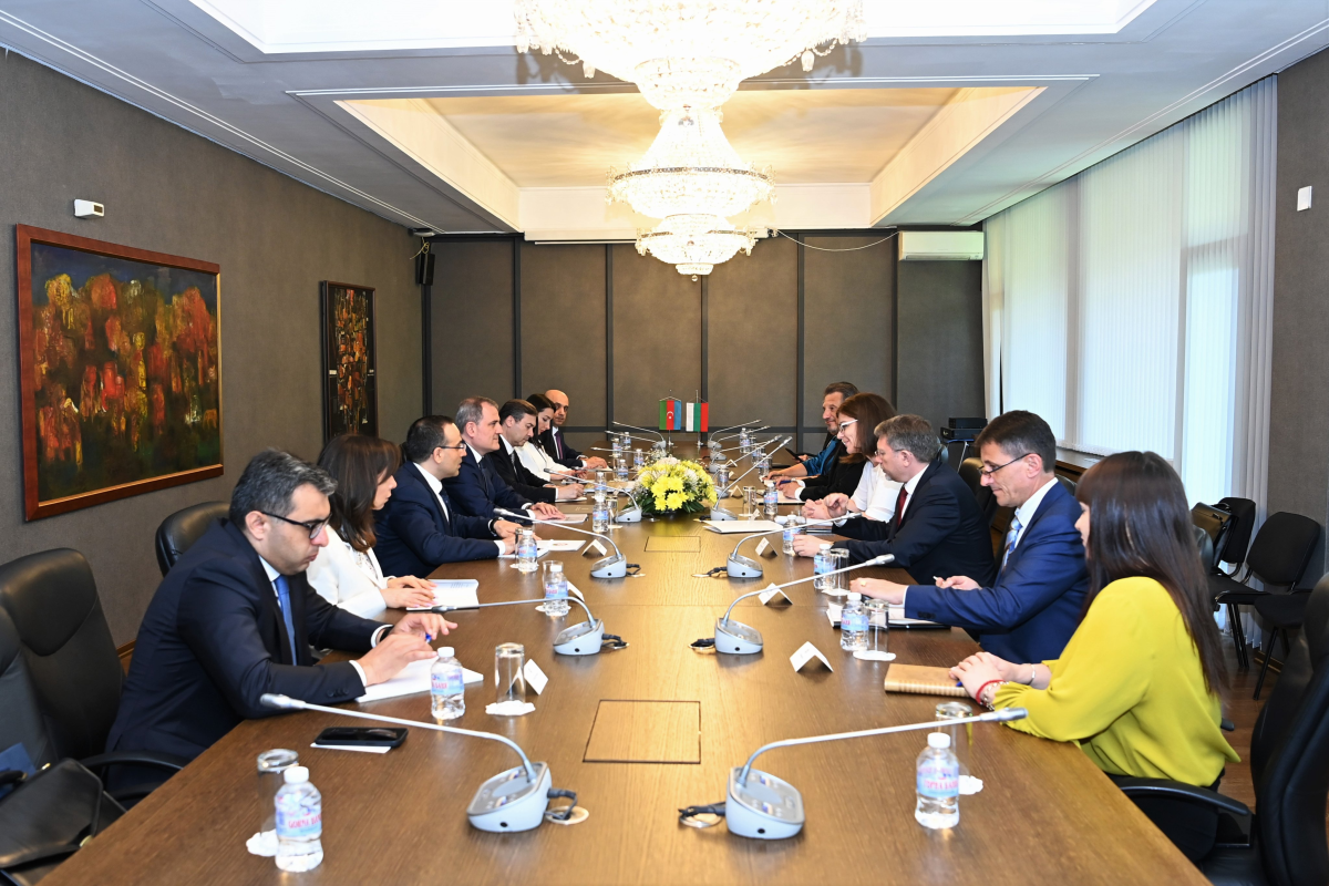 Strategic Dialogue meeting with participation of Foreign Minister of Azerbaijan Jeyhun Bayramov and Foreign Minister of Bulgaria Teodora Genchovska has started