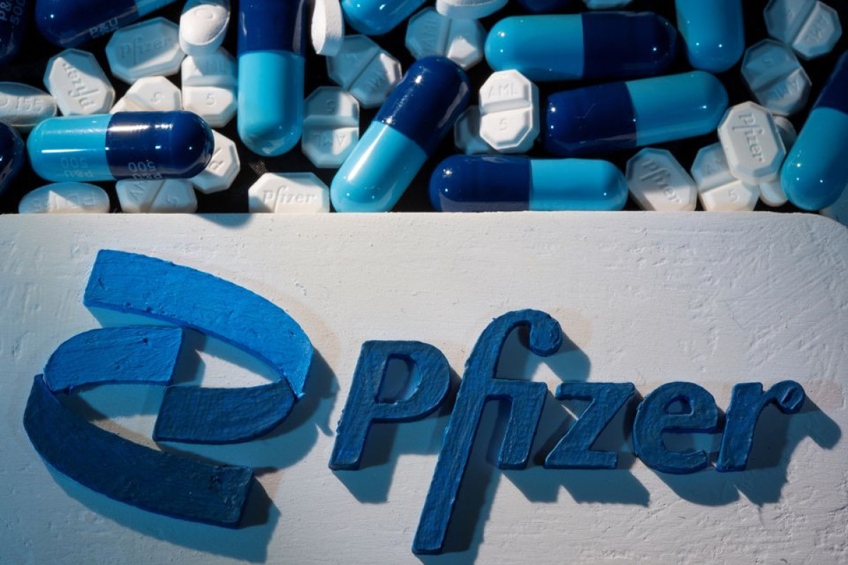 Pfizer boosts COVID vaccine sales forecast by $2 bln to $34 bln
