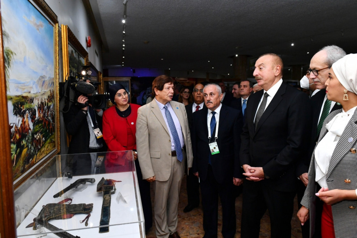 President Ilham Aliyev visited Martyrs Memorial and Mujahid Museum in capital city Algiers-UPDATED 