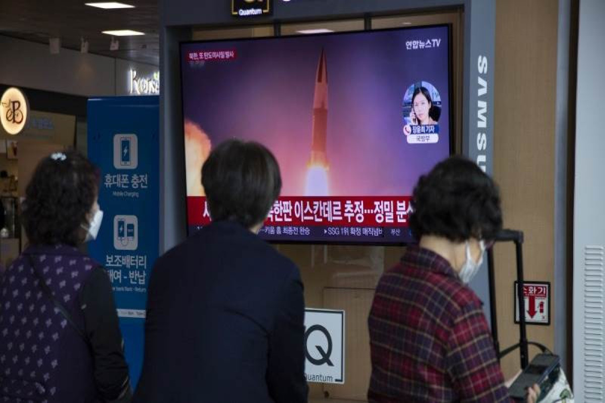 North Korea fired three missiles, one fell into sea 57 Km from city Of Sokcho